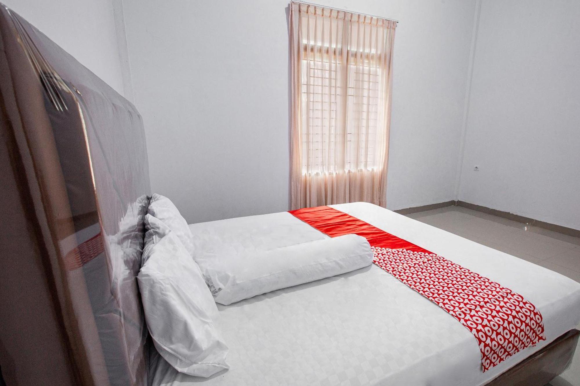 Oyo 92587 Homestay Romauli Kampung Radja جامبي المظهر الخارجي الصورة